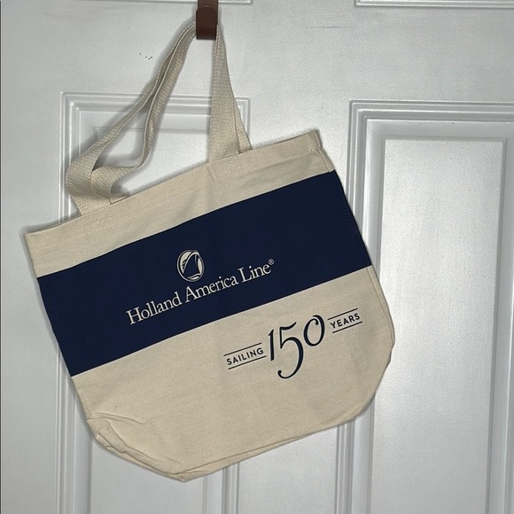 Holland America Cruise Line YOU GET 2 Canvas Tote Bags in Excellent Condition - Picture 2 of 7